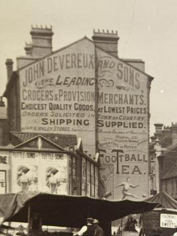  Circa 1910