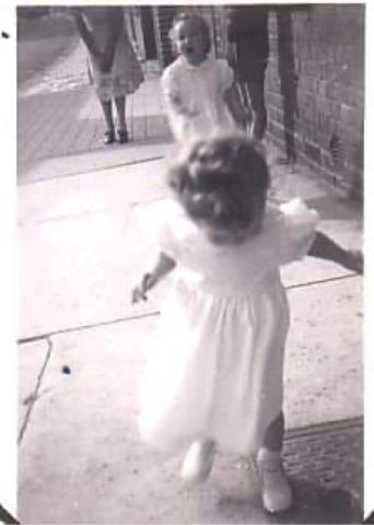  Lesley Ashton child 47a Mariner st